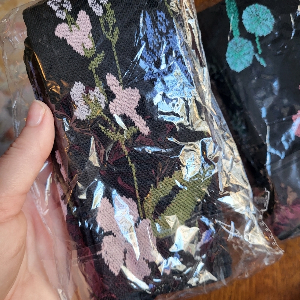 Three Floral Patterned Compression Socks - Picture 6 of 6